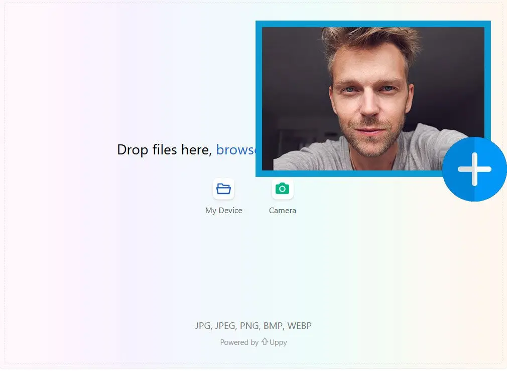 上传你的自拍照.